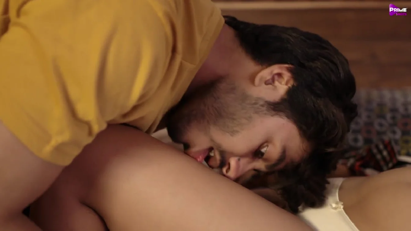 Online Bhabhi S01 E01 PrimeShots